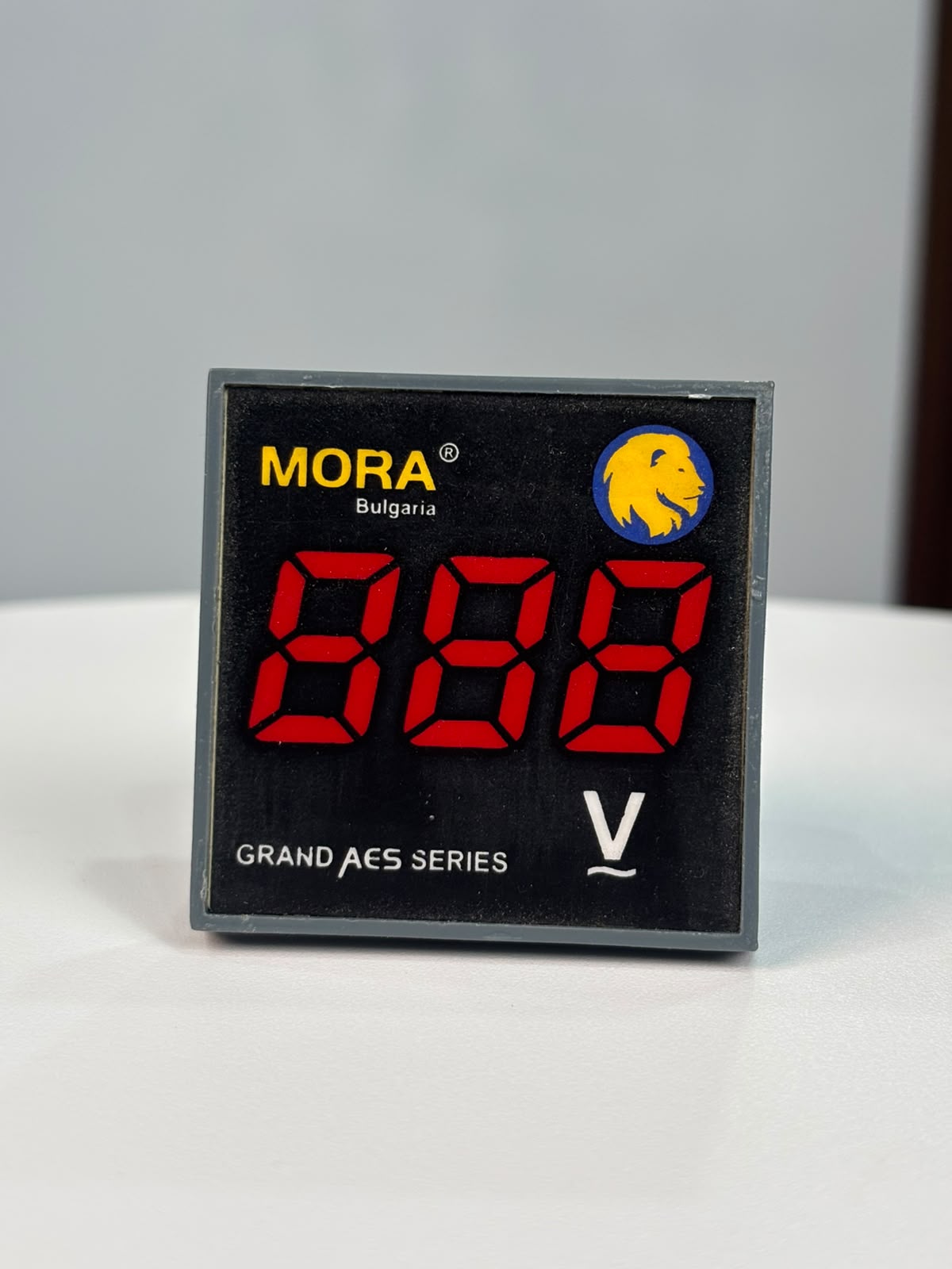 Mora Digital AC Volt Meter